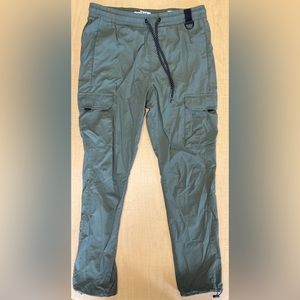 PacSun Green Cargo Pants Lightweight Utility Style